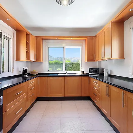 Casa La Maroma - Spacious And Quiet Family